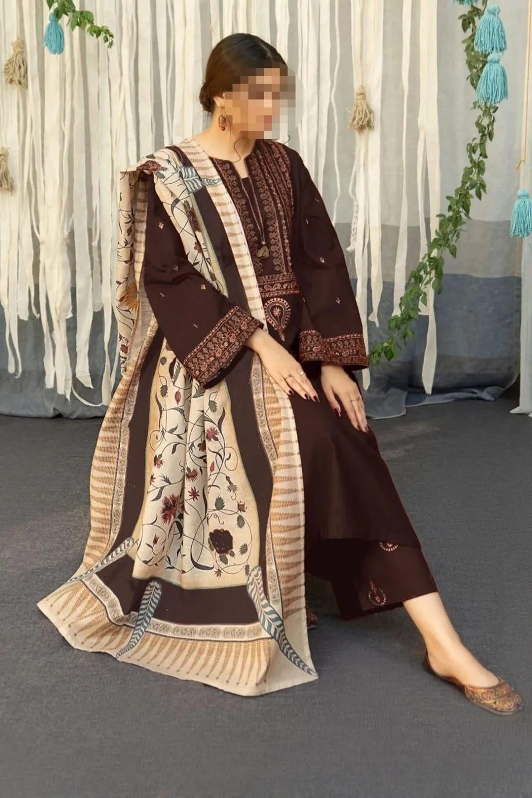 3 Pcs Women's Unstitched Embroidered Suit
